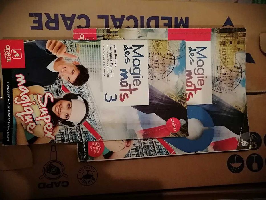 vendo livros escolares e livros para exames 7º 8º e 9º anos