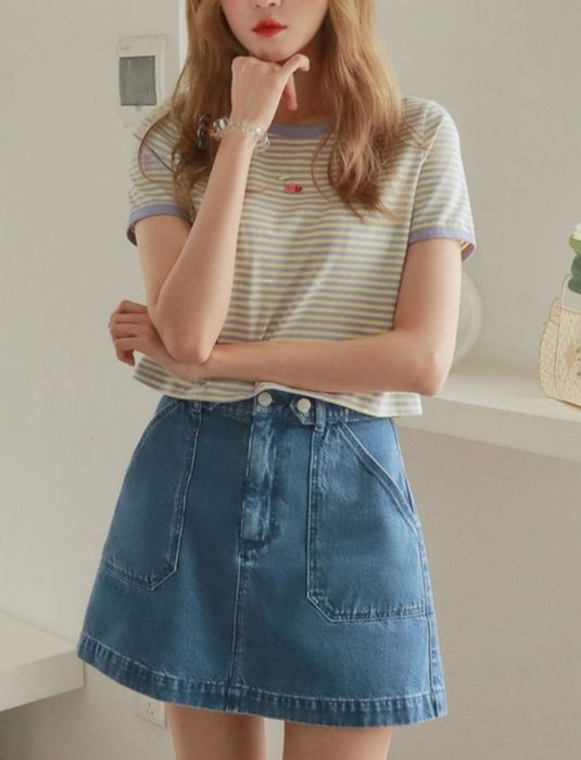 Нова джинсова спідниця