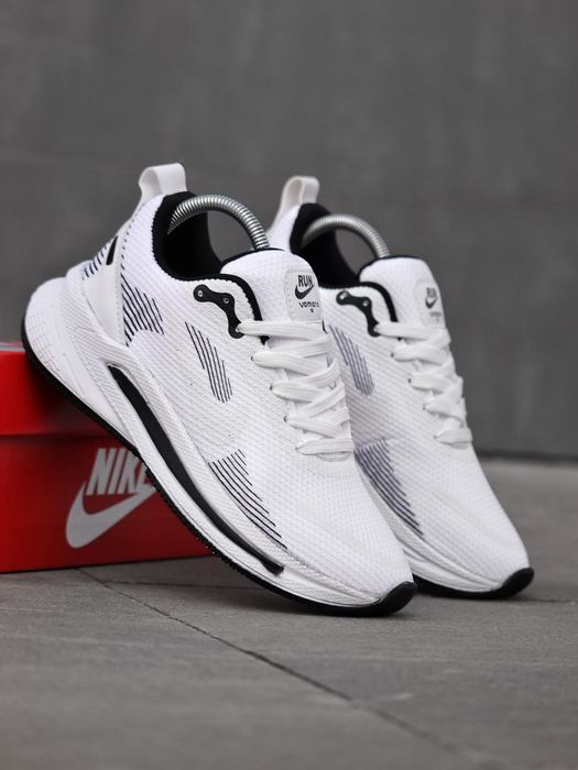Кросівки Кроссовки Nike Vomero 18 White Белый Білий Кросовки демісезон