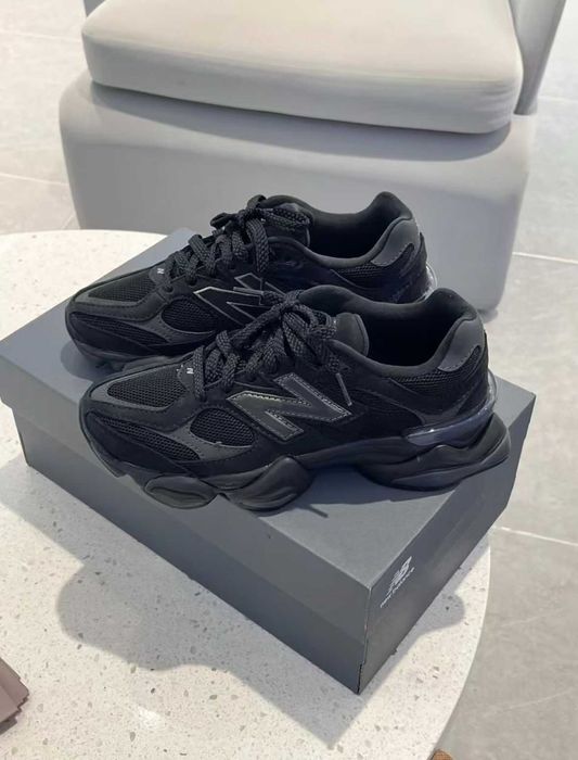 New Balance 9060 Triple Black Suede BPM R.43