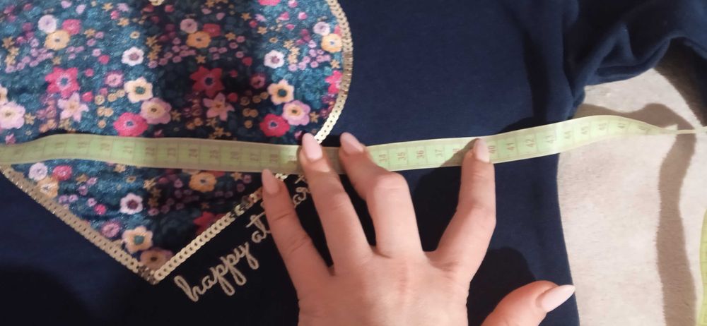 світер ,светрик для дівчинки 134-140 CA