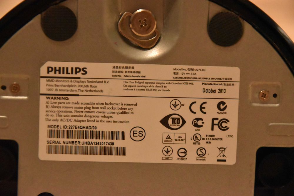 Monitor Philips 227E4Q 22" HDMI VGA FULL HD 227E4QHQD/00