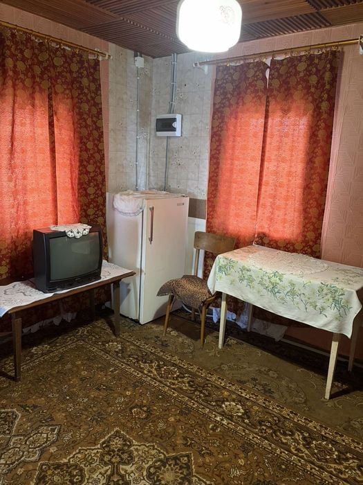 Продам дачний дім в  с . Таранське