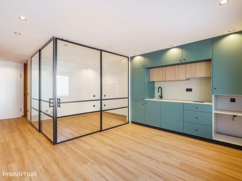 Estúdio T0 junto ao Centro Histórico, totalmente renovado em 2025