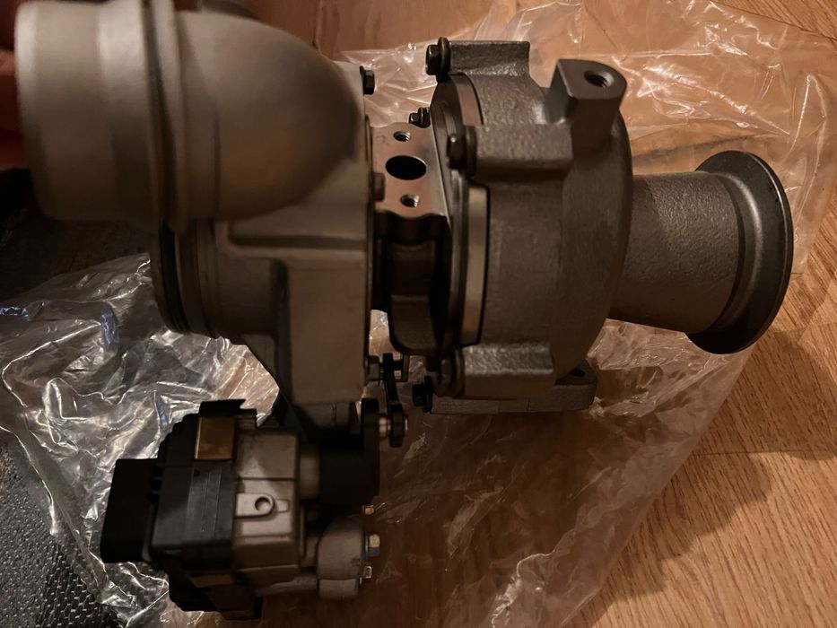Turbo Garrett Original OEM  BMW Novo em Caixa