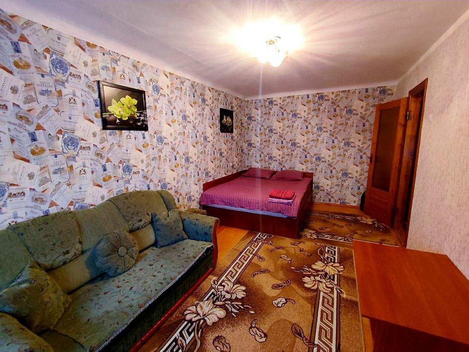 1-кім. 12 школа - міська лікарня. Погодинно, подобово. Ціна доби.