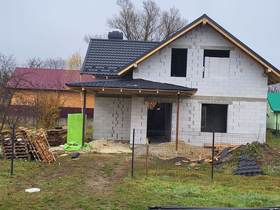 Виконуємо покрівельні роботи!