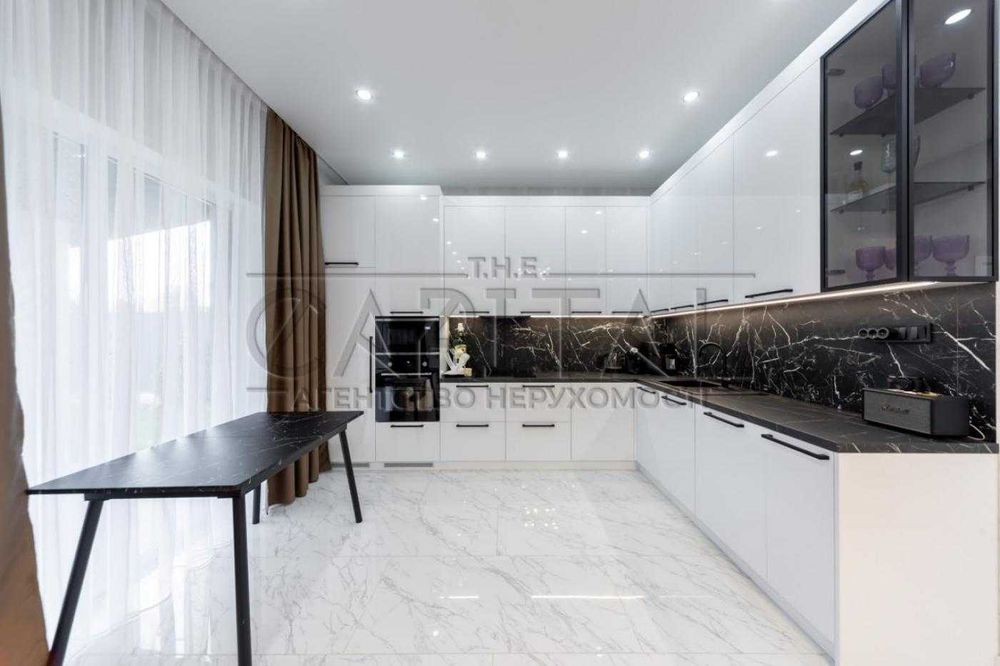 Продажа дома с дизайнерским ремонтом ГАТНЕ СУПЕР ЦЕНА