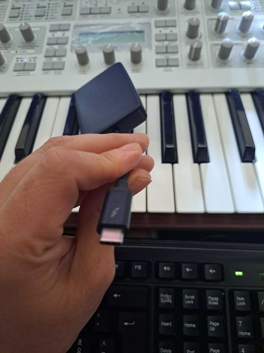 Thunderbolt 3 to Thunderbolt 2 adaptador apollo twin