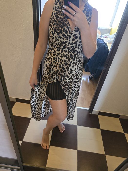 Sukienka w panterke