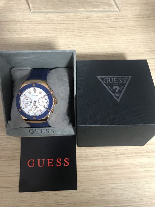 Продам Годинник GUESS!