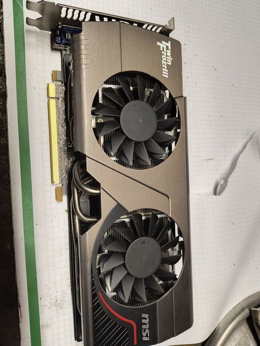 Karta graficzna R7950