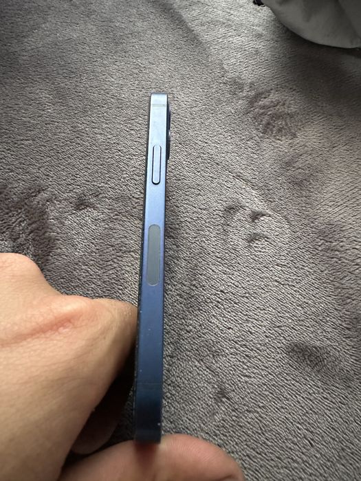 Продам iphone 12 mini