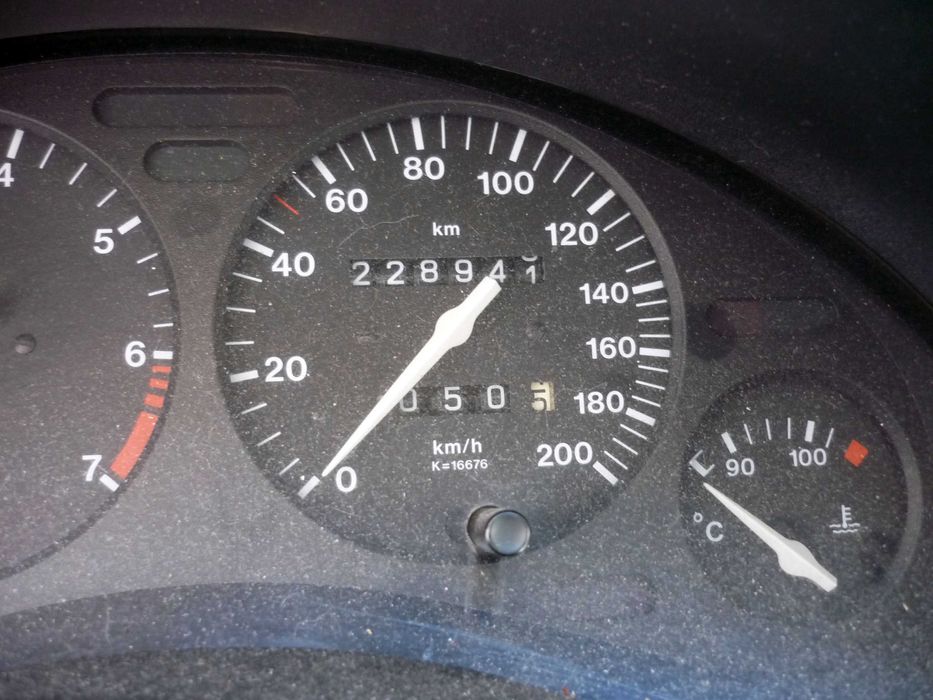 opel Corsa B 1.2i 16V gasolina