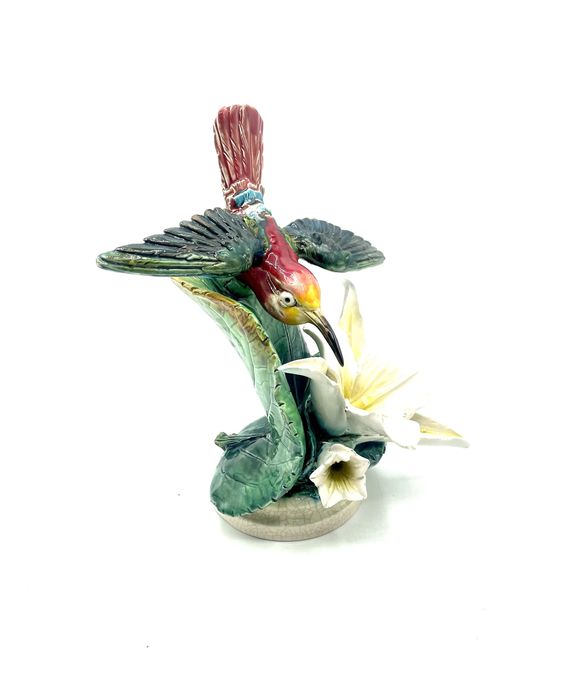 Escultura Colobri assinada