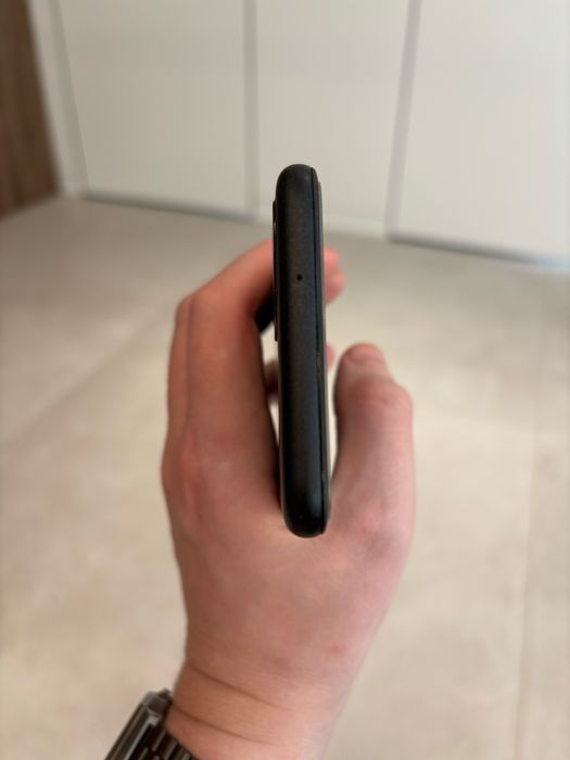 Google Pixel 5 8/128Gb Just Black (Global Version)