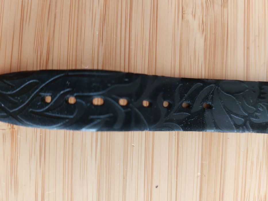 Relógio Swatch Irony preto veludo