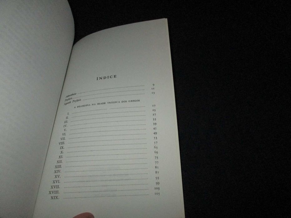 Livro A Filosofia na Idade Trágica dos Gregos Nietzsche