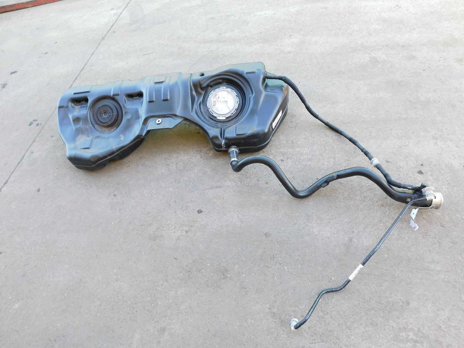 BMW 4 g22 g23 zbiornik paliwa idealny jak nowy