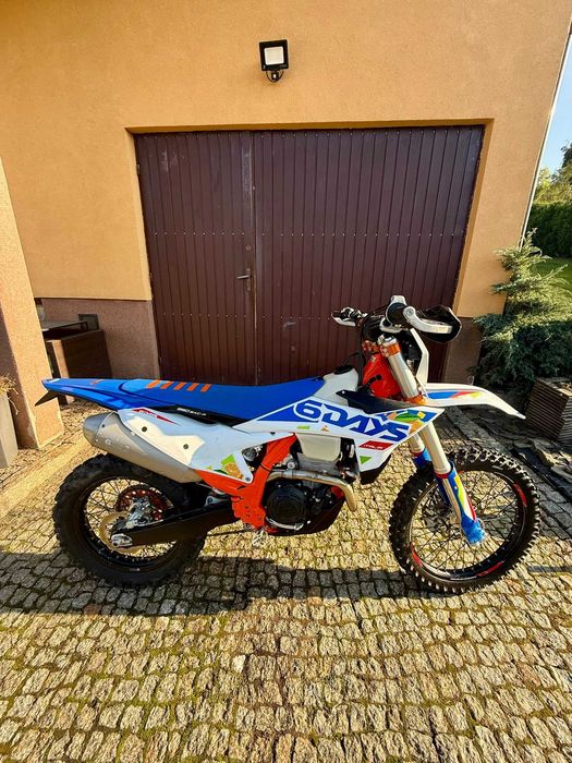 KTM