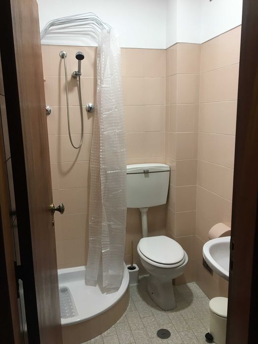 Quarto em Apartamento Partilhado -  Loures
