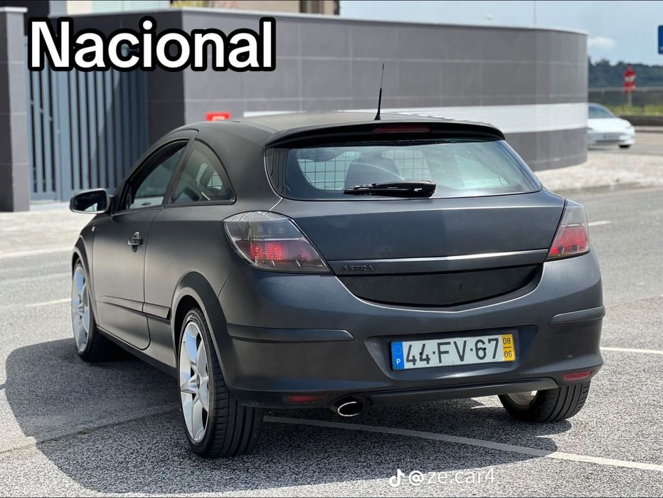 Opel Astra GTC 1.9