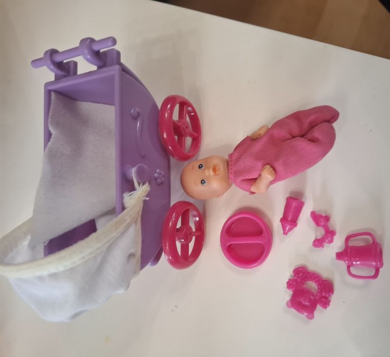 Lalka bobas z akcesoriami