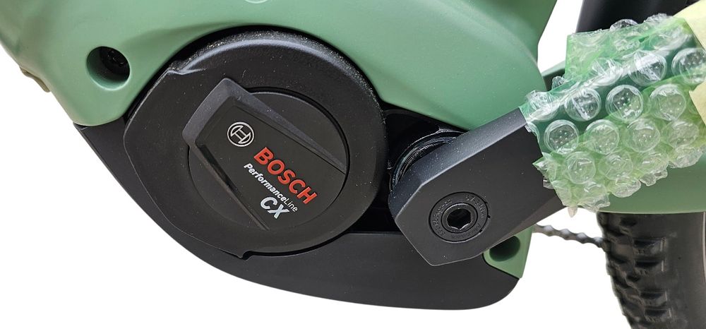 Nowy. Cone E 3 Cross . Bosch Smart.  750Wh.