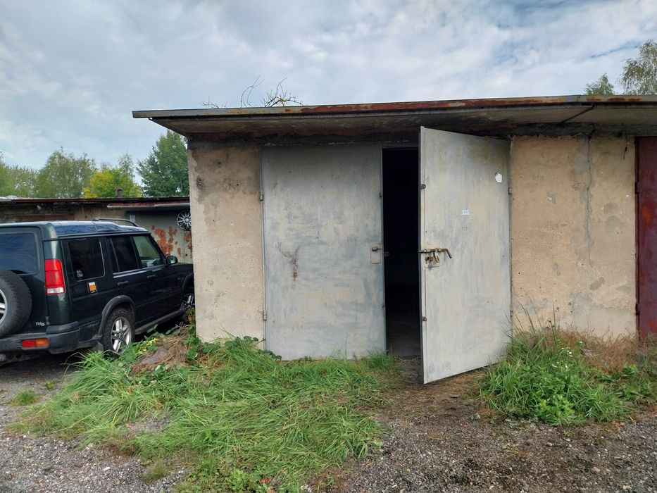 Garaż murowany Mysłowice 18m² ul Stokrotek (Ćmok)