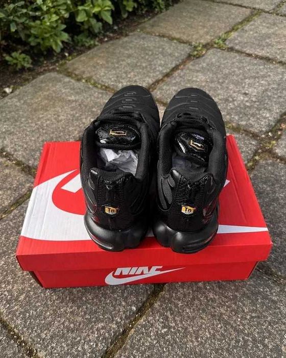 Air_Max_TN_Czarny R.46