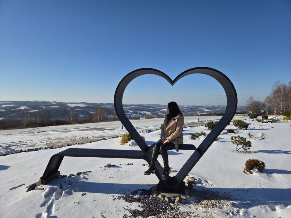 Ławka Serce FOTO – Atrakcja do Ogrodu, Hotelu, Restauracji
