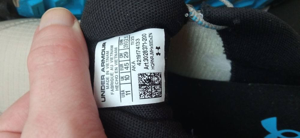 Чоловічі кросівки для бігу Under Armour Charged Bandit TR 3 EU45
