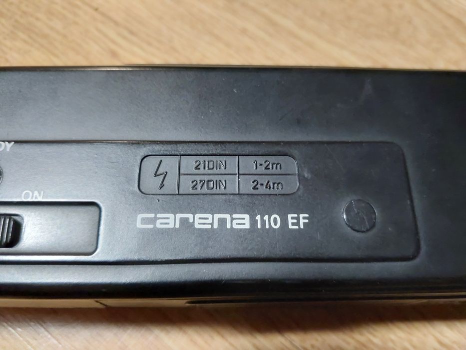 Aparat fotograficzny Carena 110 EF