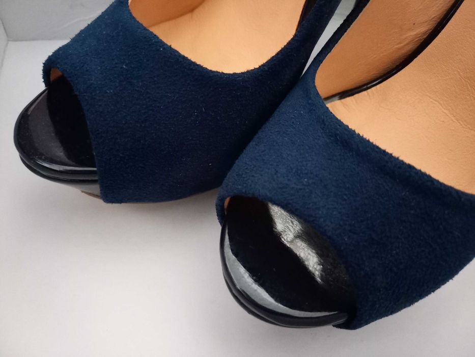 Туфли на каблуке (Италия) размер 37