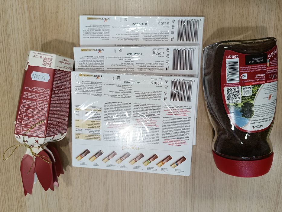 Zestaw słodyczy z kawą