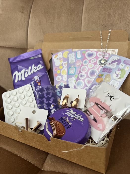 Подарункові бокси