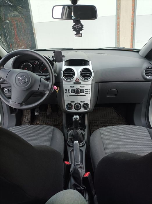 Opel Corsa  1.0 benzyna