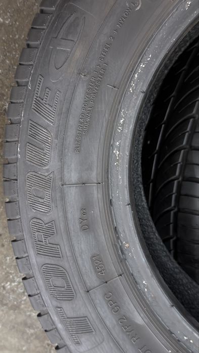 Pneus 185/65r14 Torque TQO 21 com 90% de piso