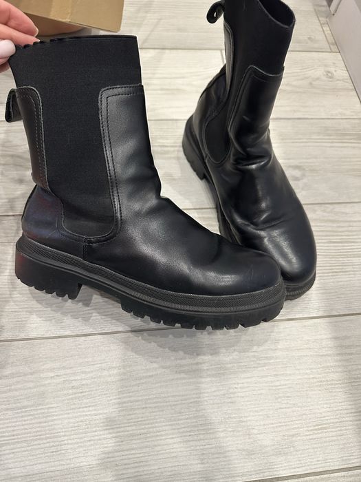 Reserved  шкіряні челсі