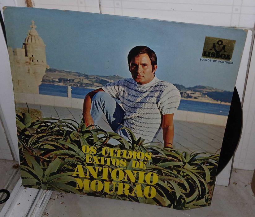 Discos vinil antigos433440620167843841