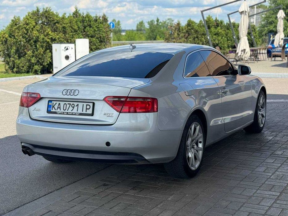 Audi A5  Quttro 2.0 бензин, Автомат , Гарний стан , Обмін Розстрочка