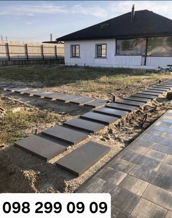 Укладка тротуарной плитки, виконуємо всі супутні роботи