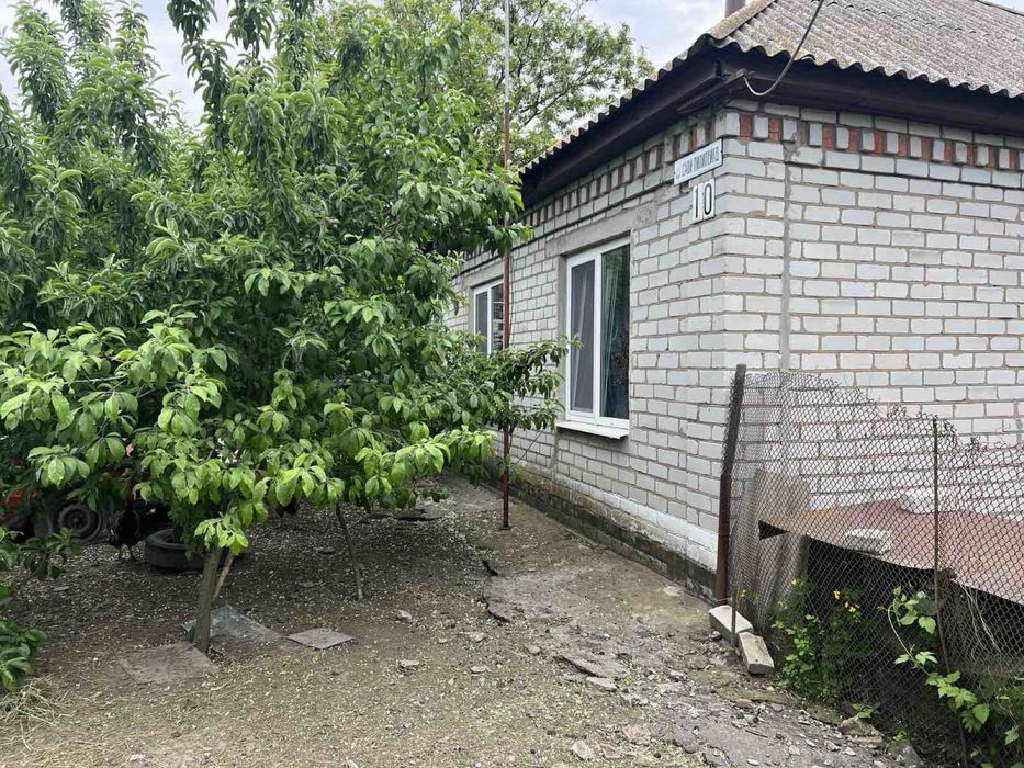 Продаж будинку в с.Омельник