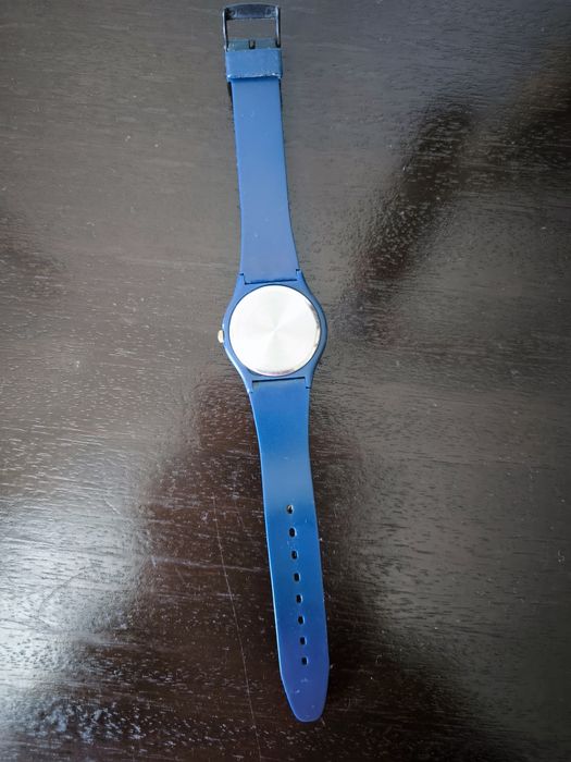 Vendo relógio de rapaz azul