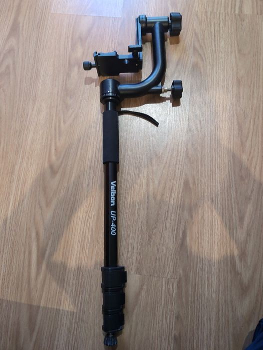 Monopé Velbon UP-400 com suporte rotativo