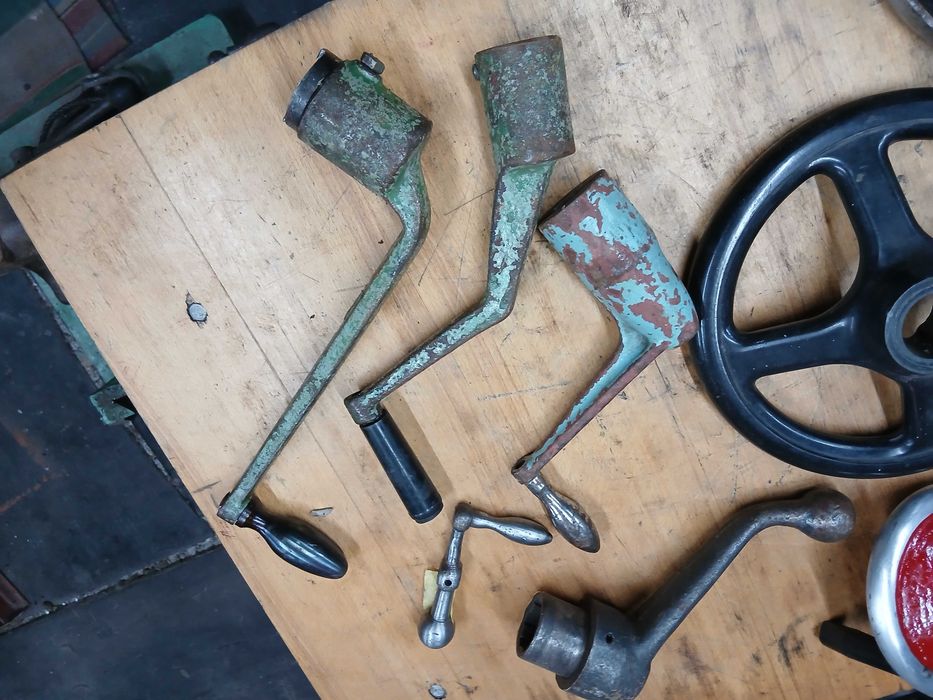 Штурвали до металообробних верстатів