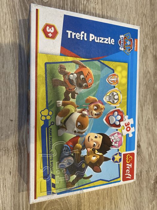 Puzzle z Psiego Patrolu /wiek 3+