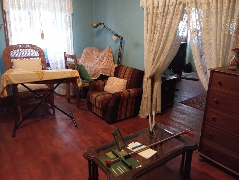 Vende-se Moradia