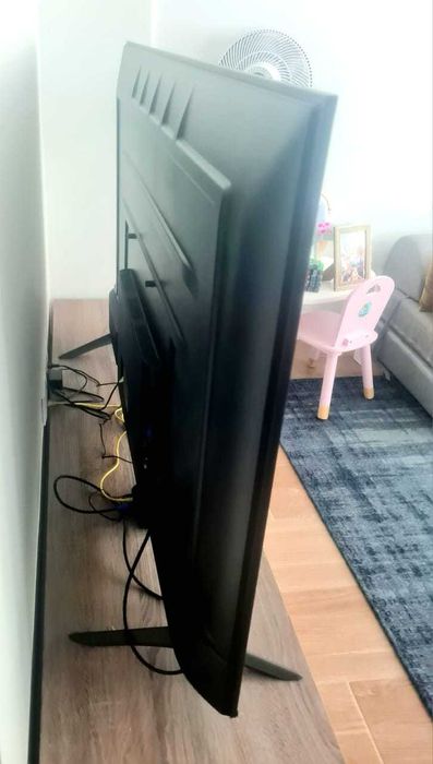 TV 65” Xiaomi 4K QLED – Como Nova