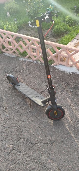Mi Electic Scooter Pro 2